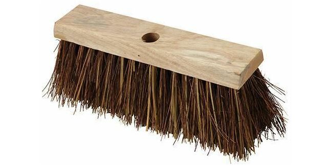 CMS Bass Yard Brush Head 12"